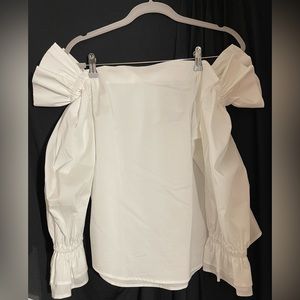 White Off-the-shoulder top, Size L.
